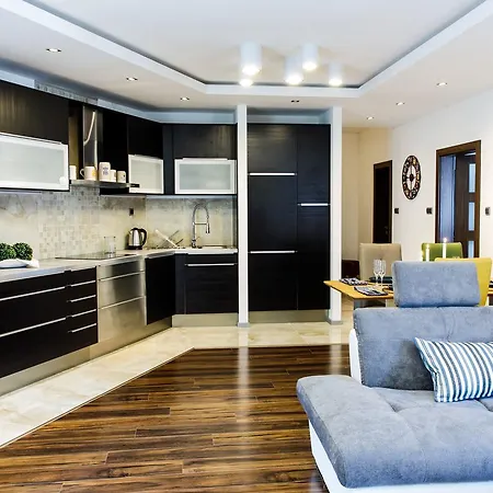 Zamocka Iris Apartamento