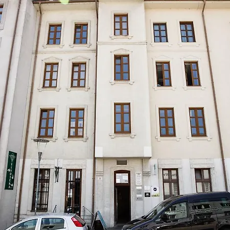 Apartamento Zamocka Iris *